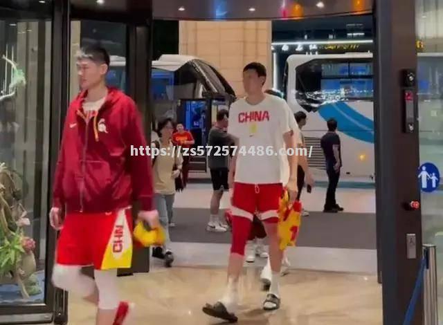 强强对决即将上演，球迷热切期待胜负