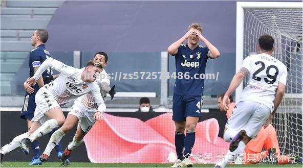 贝内文托主教练回答媒体提问，或对球队表现做解释